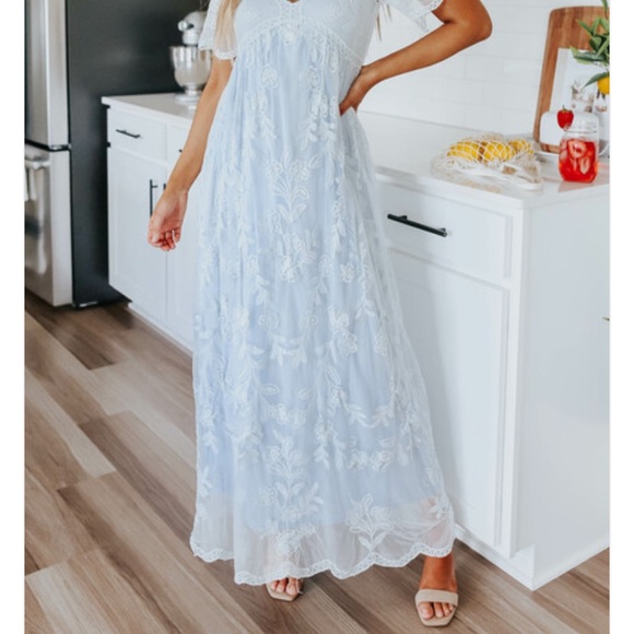 Light Blue Maxi Dress - Picture 2 of 8